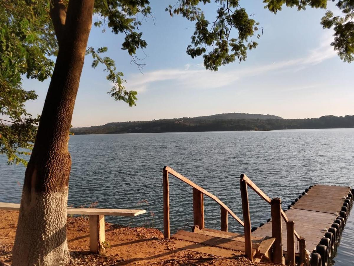 Enseada Nautico Apart Flat I Vista Para O Lago Corumba Caldas Novas Luaran gambar